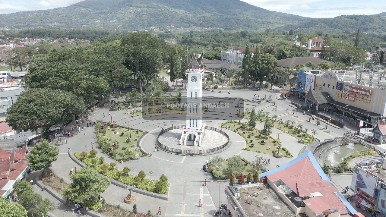 Preview Flyover Drone di Atas Jam Gadang, Bukittinggi